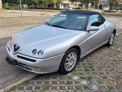 Usata Alfa Romeo Spider 2000 Grigio Cabrio