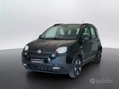Usata Fiat Panda Cross Cross 70 CV (51 kW) 2020 Nero Utilitaria