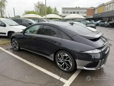Usata Hyundai Ioniq 6 80 kW (110 CV) 2023 Nero Berlina