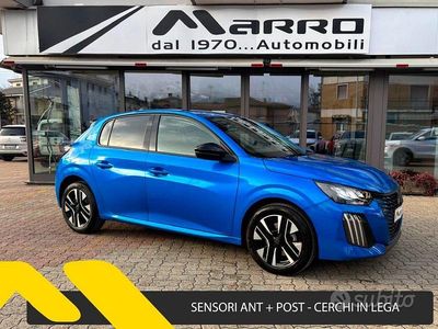 Usata Peugeot 208 Allure 101 CV (74 kW) 2024 Blu Utilitaria