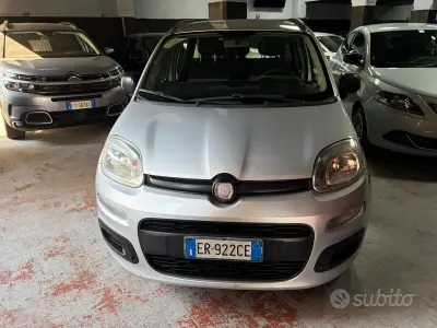 Usata Fiat Panda Lounge 69 CV (50 kW) 2013 Grigio Utilitaria