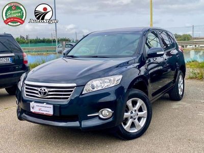 usata Toyota RAV4 2.2 d-4d 2wd 150cv - 100000 Km 2011