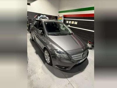 Occasion Mercedes B180 Executive 109 ch (80 kW) 2013 Gris Monospace