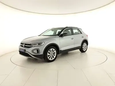Usata VW T-Roc Style 116 CV (85 kW) 2025 Pyrit silver metallizzato nero SUV