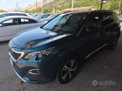 Usata Peugeot 5008 GT-line 150 CV (110 kW) 2017 Blu SUV