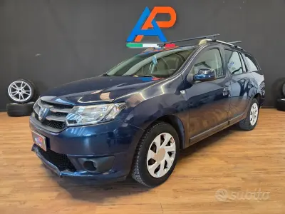 Usata Dacia Logan MCV Lauréate 75 CV (55 kW) 2014 Blu Station wagon
