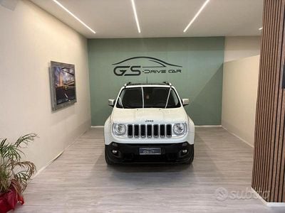Usata Jeep Renegade Opening Edition 140 CV (102 kW) 2015 Bianco SUV