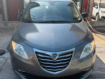 Usata Lancia Ypsilon S 95 CV (69 kW) 2012 Grigio Utilitaria