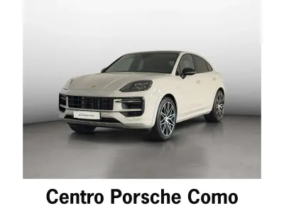 Nuova Porsche Cayenne Black Edition 470 CV (345 kW) 2026 Gesso SUV