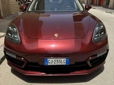 Usata Porsche Panamera Sport Turismo 560 CV (411 kW) 2021 Rosso Berlina