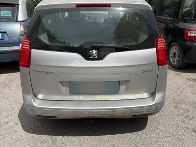 Usata Peugeot 5008