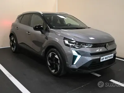 Usata Renault Captur 91 CV (66 kW) 2025 Grigio SUV