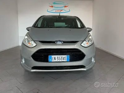 Usata Ford B-MAX Business Edition 90 CV (66 kW) 2012 Oro Monovolume