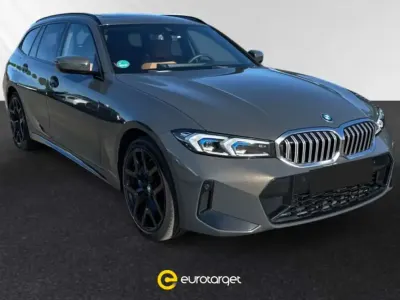 Usata BMW 330e M Sport 292 CV (214 kW) 2025 Grigio Station wagon