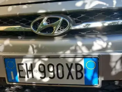 Usata Hyundai i10 69 CV (50 kW) 2013 Grigio Utilitaria