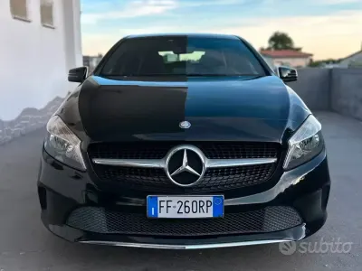 Usata Mercedes A180 Executive 109 CV (80 kW) 2016 Nero Berlina