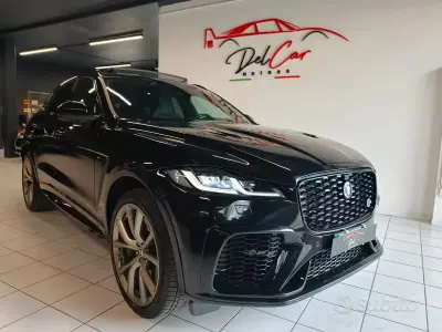 Usata Jaguar F-Pace SVR 551 CV (405 kW) 2023 Deep midnight amethyst SUV