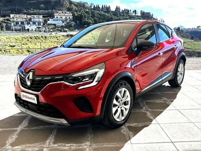 Usata Renault Captur Zen 95 CV (69 kW) 2020 Rosso SUV