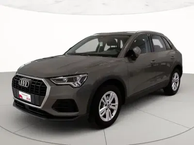 Usata Audi Q3 Business 150 CV (110 kW) 2019 Z7 grigio chronos metallizzato SUV
