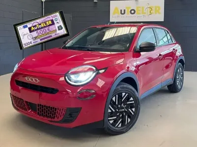 Nuova Fiat 600 Business 110 CV (80 kW) 2026 Rosso SUV