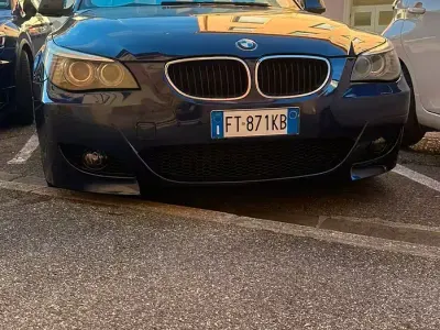 Usata BMW 520 177 CV (130 kW) 2010 Bluazzurro Station wagon