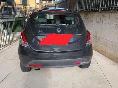 Usata Lancia Ypsilon 2015 Nero Utilitaria
