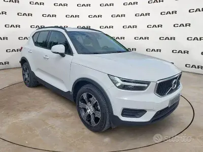 Gebraucht Volvo XC40 Business Edition 150 PS (110 kW) 2019 Weiß SUV