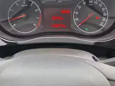 Usata Opel Corsa 69 CV (50 kW) 2017 Grigio Utilitaria