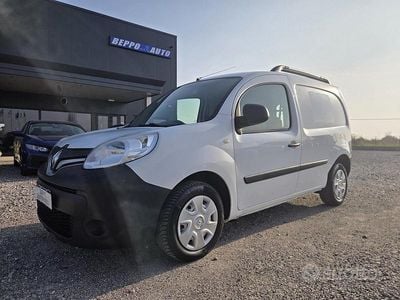 Usata Renault Kangoo 110 CV (80 kW) 2018 Bianco Monovolume