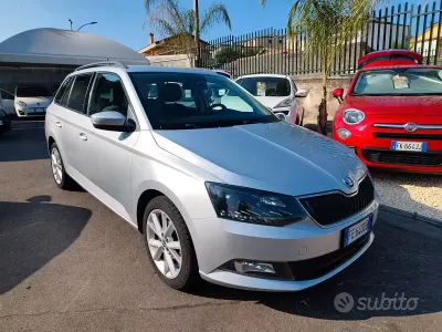 Usata Skoda Fabia Executive 75 CV (55 kW) 2016 Grigio Station wagon