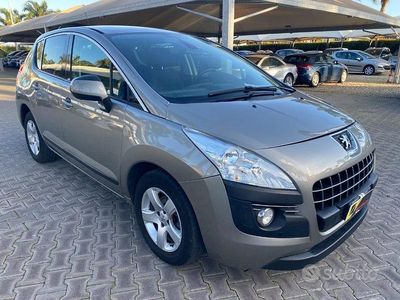 Usata Peugeot 3008 Business-Line 116 CV (85 kW) 2013 Grigio SUV