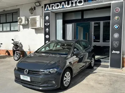 Używany VW Polo Trendline 80 KM (58 kW) 2019 Szary Hatchback