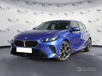 Usata BMW 120 M Sport 170 CV (125 kW) 2025 Blu/azzurro Utilitaria