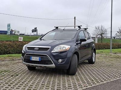 Usata Ford Kuga Titanium 136 CV (100 kW) 2008 Blu/azzurro SUV