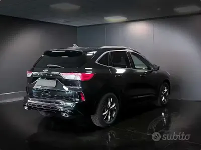Usata Ford Kuga ST-Line 120 CV (88 kW) 2024 Nero SUV