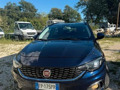 Blu Usata 2018 Fiat Tipo Station wagon | 7150 € (Buon prezzo)