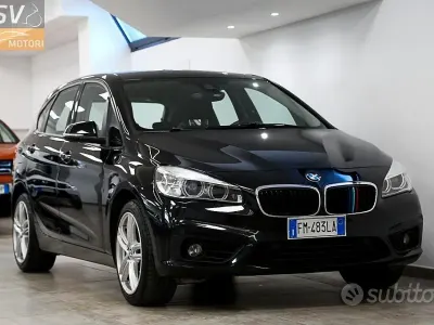 Usata BMW 220 Sport Line 192 CV (141 kW) 2017 Nero Station wagon