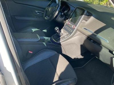 Usata Renault Scénic IV 120 CV (88 kW) 2017 Grigio Monovolume