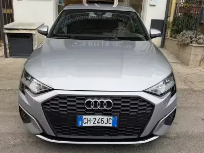 Brugt Audi A3 Business 150 HK (110 kW) 2021 Grå Sedan