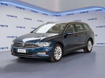 Käytetty VW Passat Business 150 HP (110 kW) 2023 Sininen Farmari