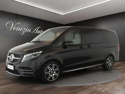 Usata Mercedes V300 Avantgarde 237 CV (174 kW) 2023 Nero Monovolume