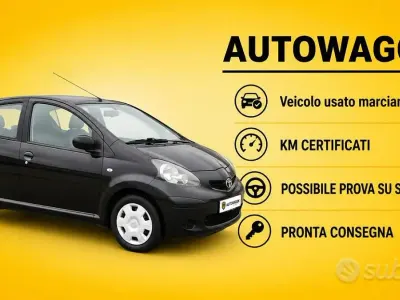 Usata Toyota Yaris 68 CV (50 kW) 2002 Nero Berlina
