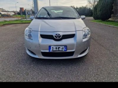 usata Toyota Auris 2.0 D-4D 5 porte Active