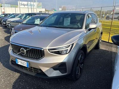 Usata Volvo XC40 Core 129 CV (94 kW) 2023 Argento SUV