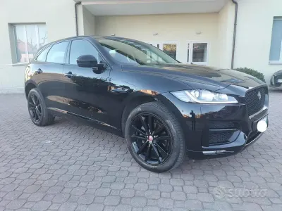 Usata Jaguar F-Pace 241 CV (177 kW) 2018 Nero SUV