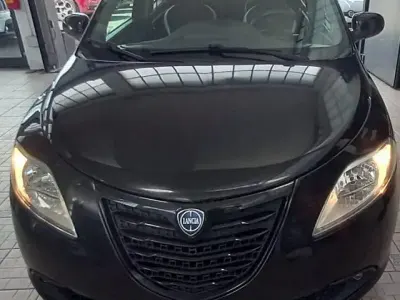 Usata Lancia Ypsilon