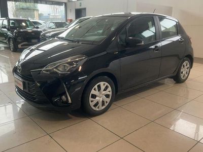 Usata Toyota Yaris Active 72 CV (52 kW) 2019 Nero
