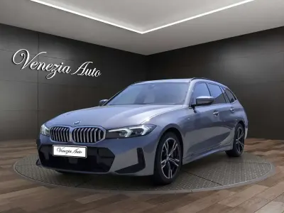 Usata BMW 330 M Sport 245 CV (180 kW) 2025 Grigio Station wagon