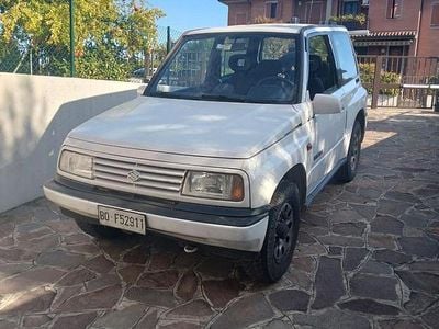 Usata Suzuki Vitara 75 CV (55 kW) 1991 Bianco SUV