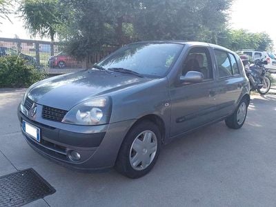 Renault Clio II